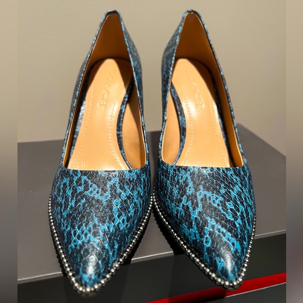Coach Blue Snake Skin Patterned Women's Heels. Brand New.